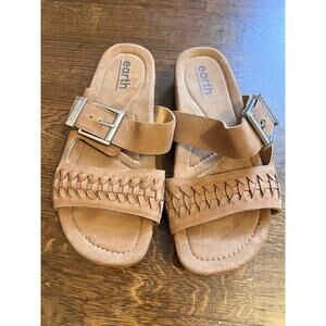 Earth Emani Sandals Women’s 7.5 M